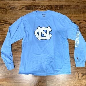 UNC Vintage Champion Carolina Tarheels blue long sleeve shirt